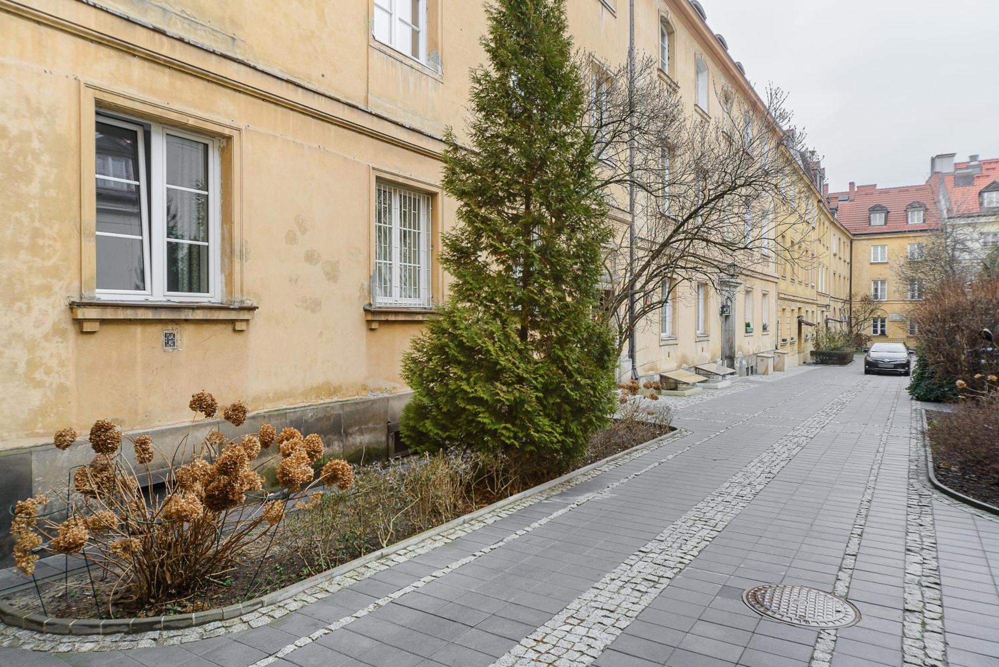 Miodowa Street P&O Serviced Apartments Varşovia Exterior foto