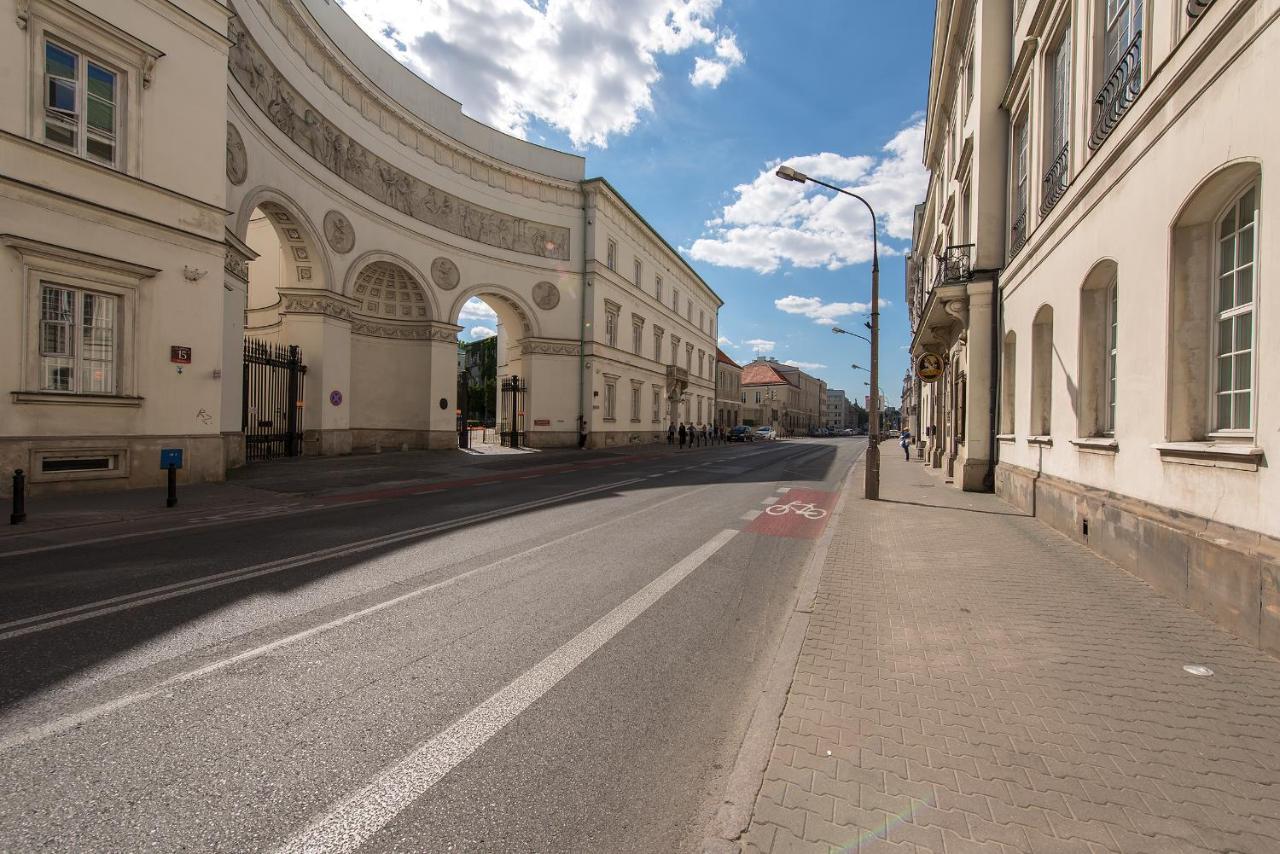 Miodowa Street P&O Serviced Apartments Varşovia Exterior foto
